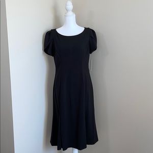 Shelby & Palmer Short Sleeved Dress